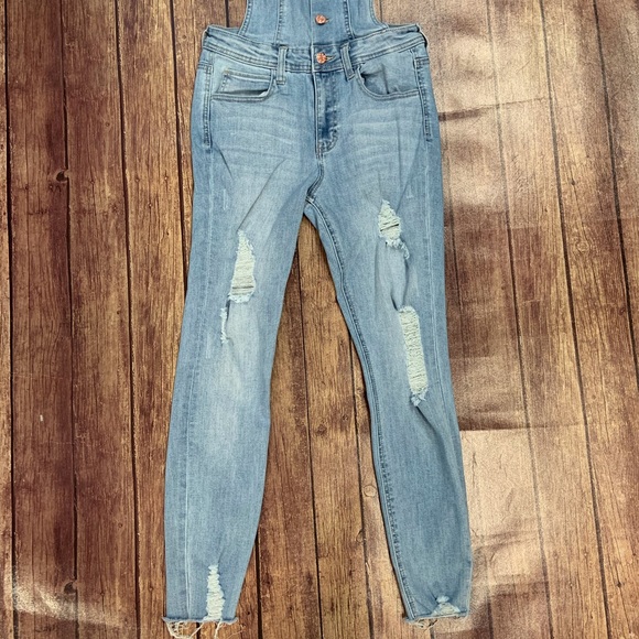 Guess Distressed Denim Skinny Overalls - Picture 6 of 8